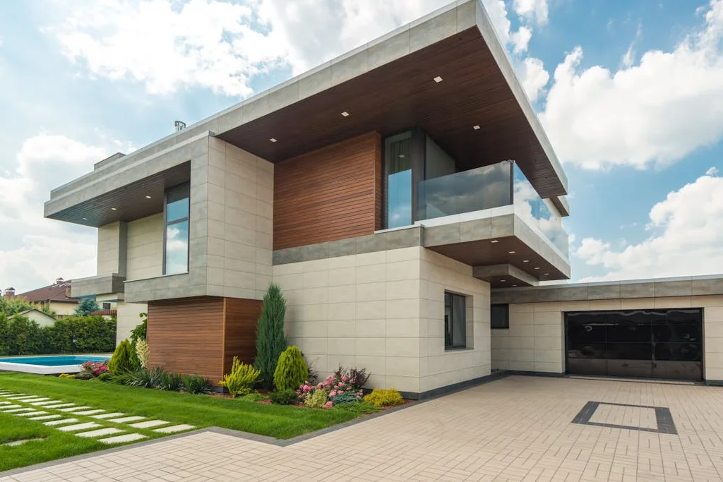 Avant - Mise aux Normes Électrique